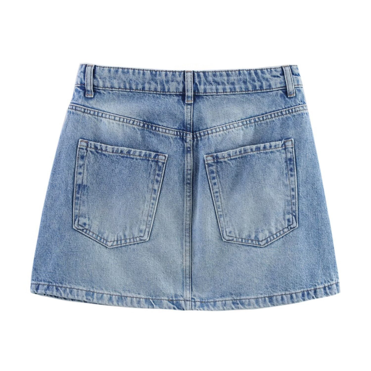 Making vintage accessories including hip hugging denim skirt for women